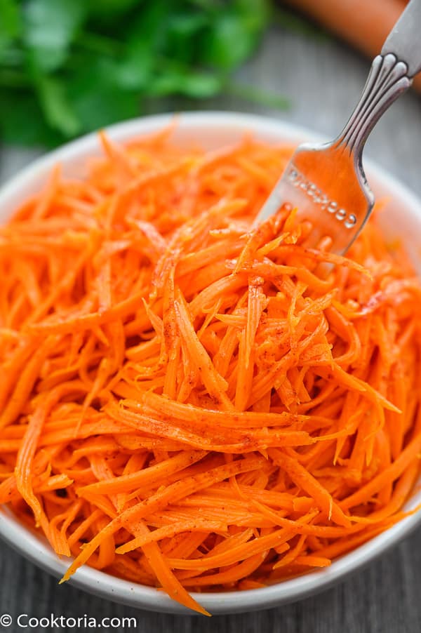 The Viral Raw Carrot Salad